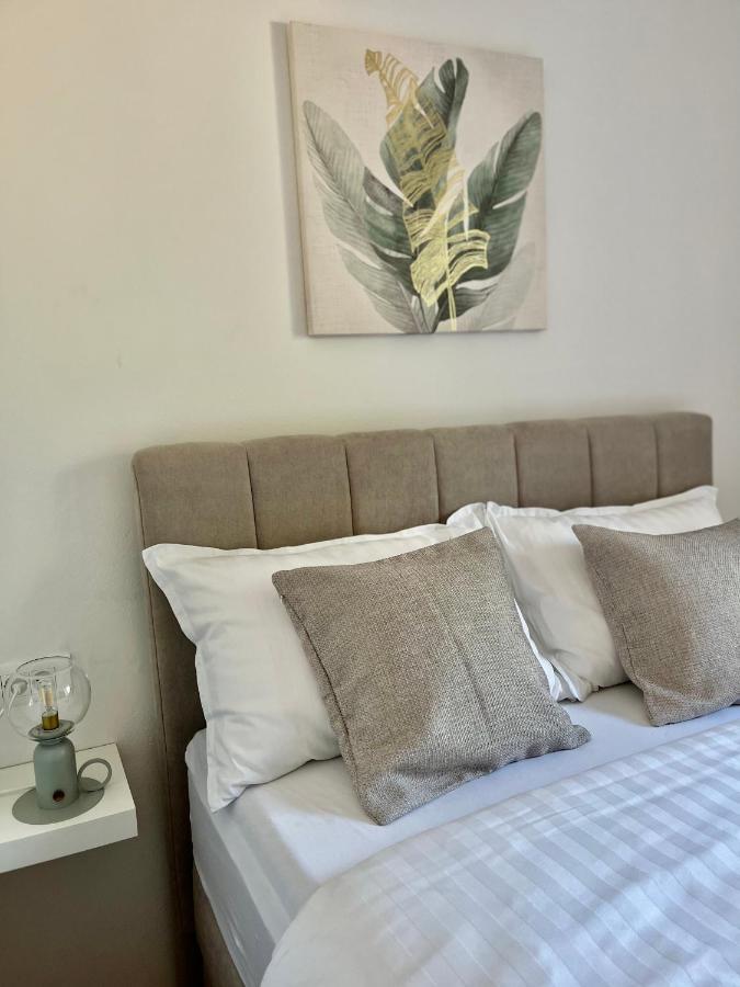 Apartments Fortuna Biograd Na Moru Exterior foto